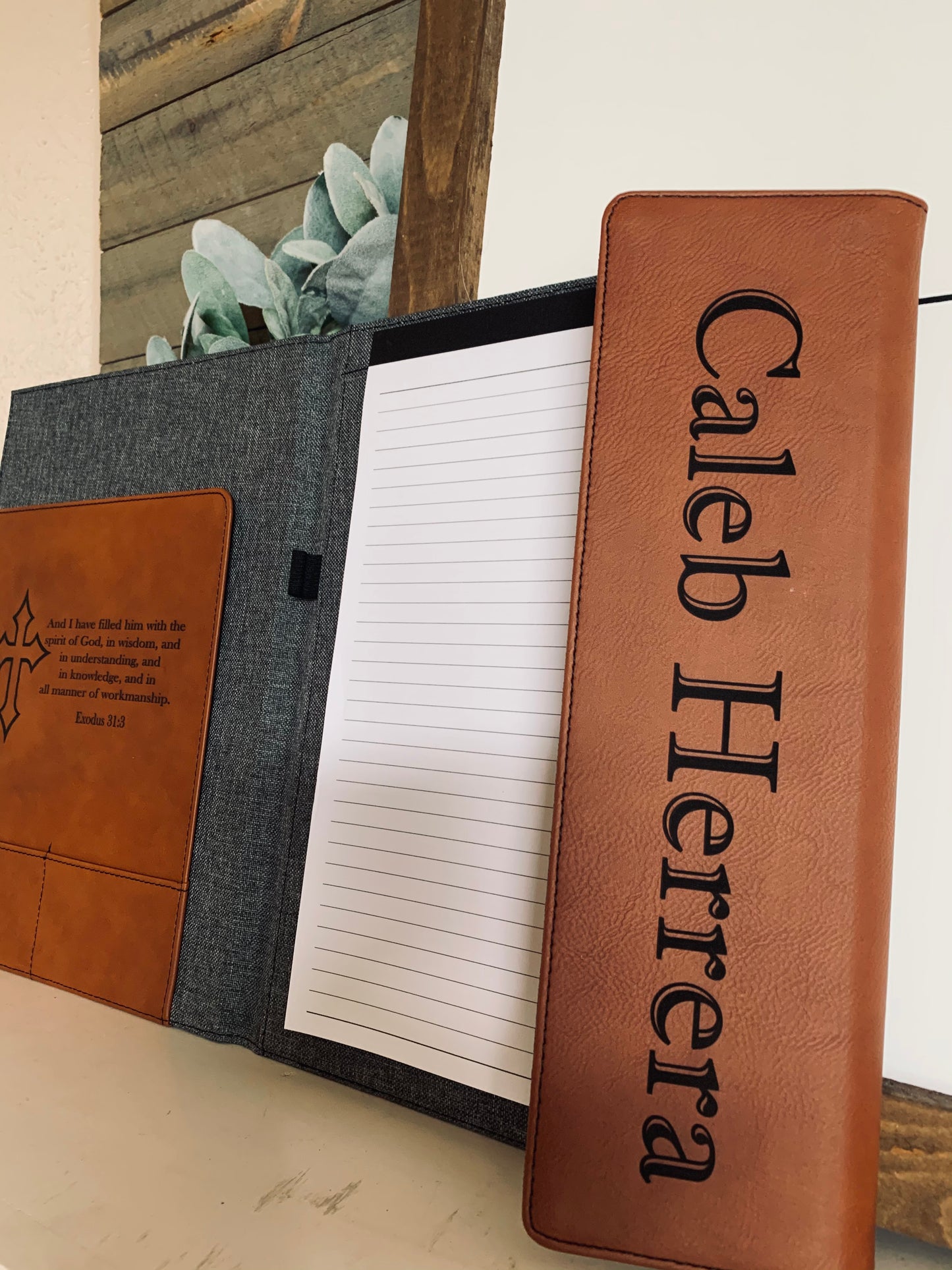 Personalized Canvas Portfolio with Notepad, Large