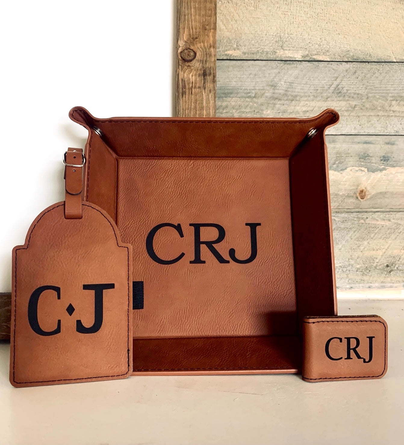 Golf Bag Tag with 3 Wooden Tees