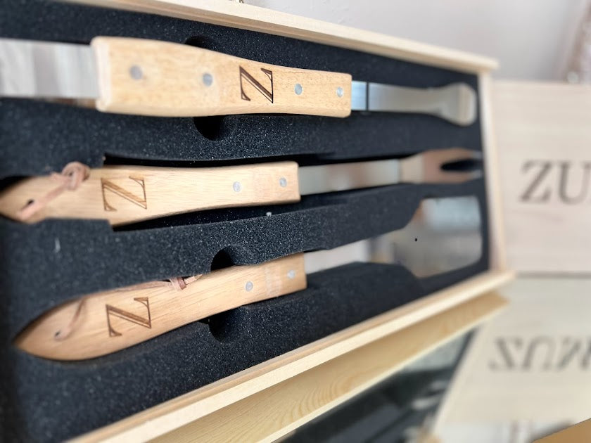 Personalized 3-Piece BBQ Set in Wooden Pine Box