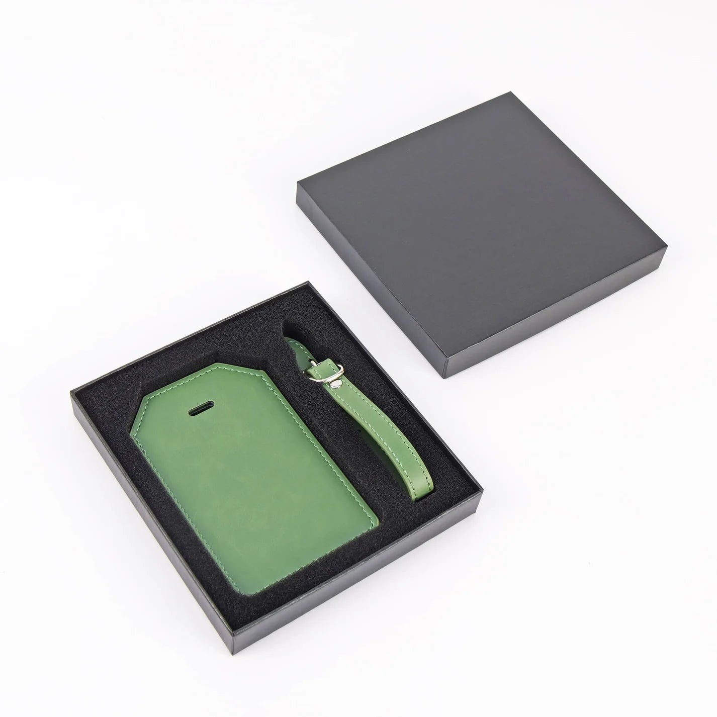 Luxury Travel Luggage Tag with Privacy Flap